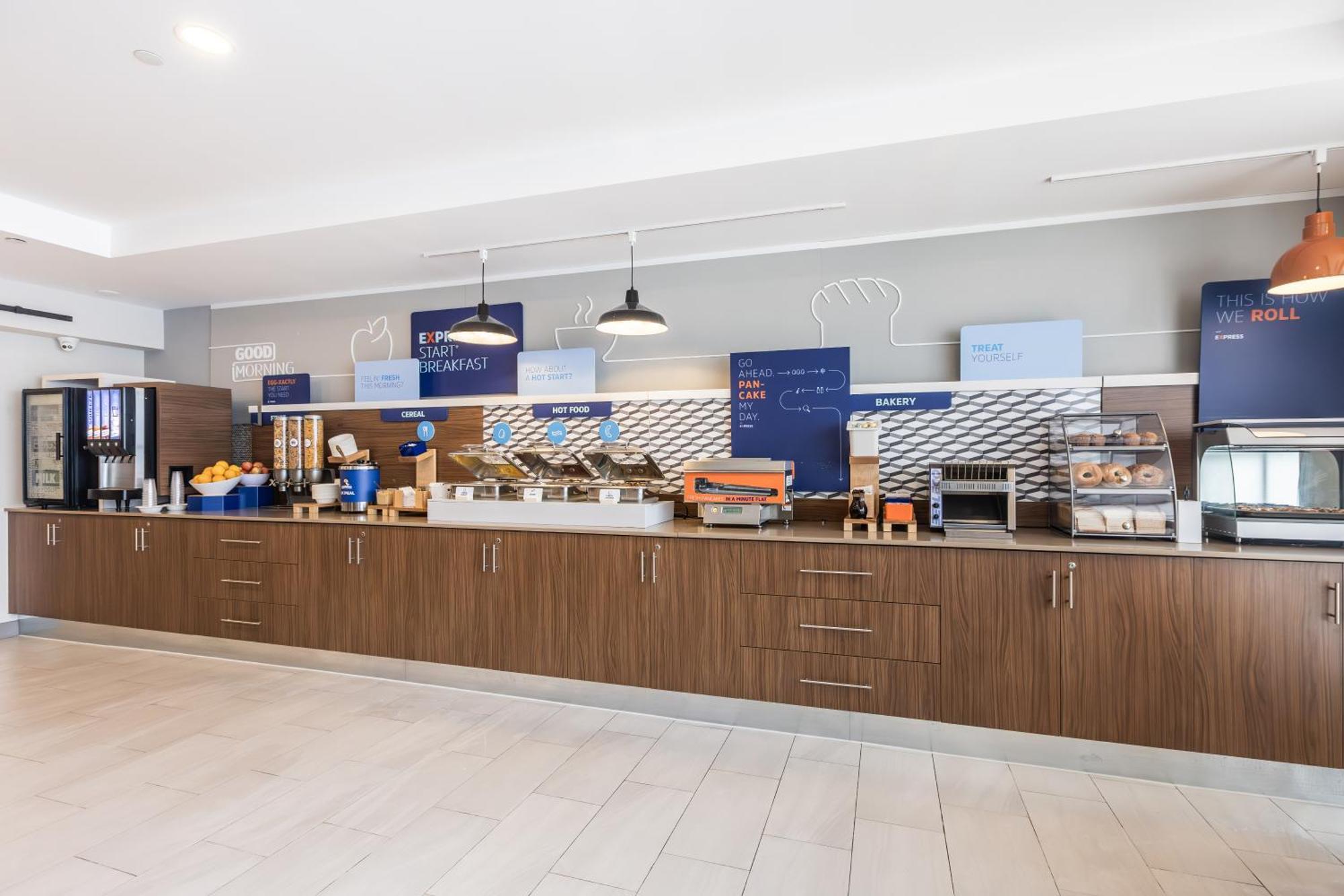 Holiday Inn Express Toronto-North York By Ihg Exterior foto